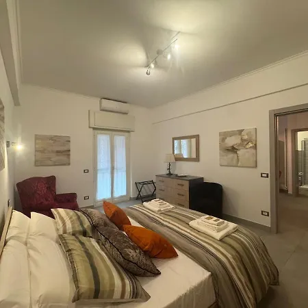 Grazia S Elegant Haven With Terrace Apartman Róma